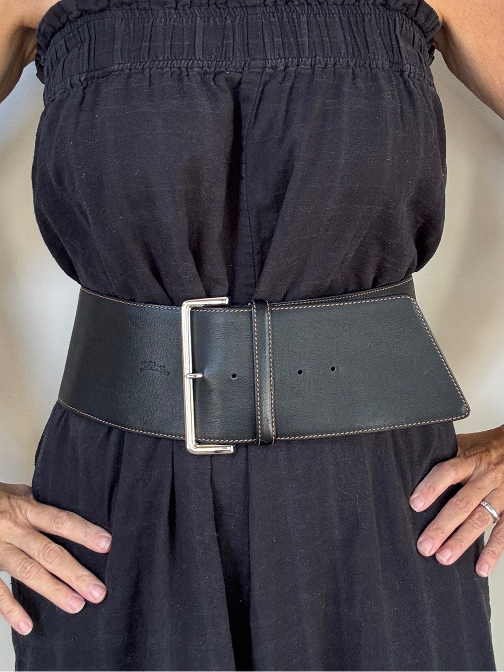 Longchamp Black 5” Wide Leather Corset Belt w/ Silver Buckle Luxury France 766-2